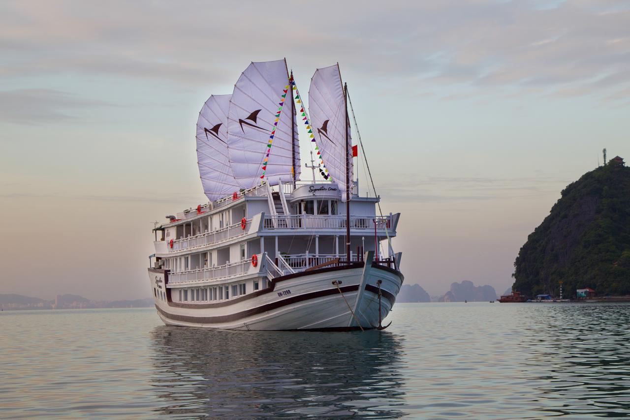 Signature Royal Halong Cruise Ha Long Exterior photo