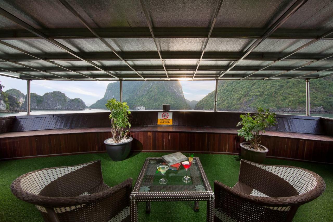 Signature Royal Halong Cruise Ha Long Exterior photo