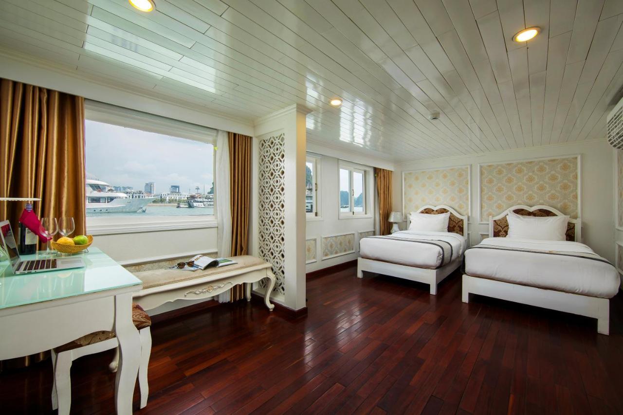 Signature Royal Halong Cruise Ha Long Exterior photo